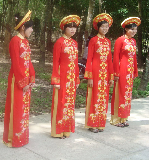 nhà may hồng ngọc