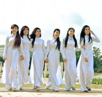 nhà may hồng ngọc